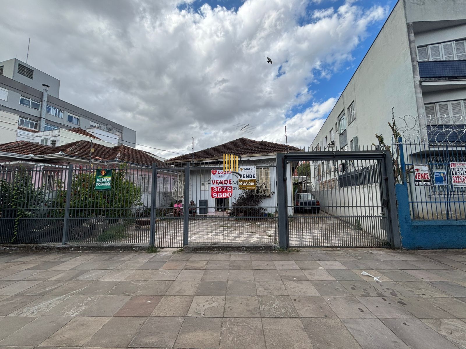 Terreno à venda Menino Deus Porto Alegre/RS - Pilar Imóveis