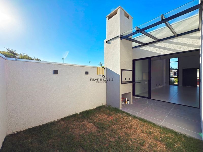 Espetacular Residência térrea com 3 dormitórios no bairro Hípica.