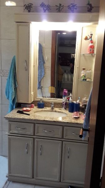 Sobrado para Venda - 240.43m², 3 dormitórios, sendo 1 suites, 2 vagas - Ipanema