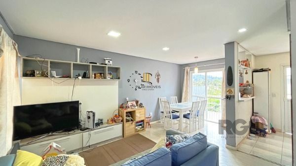 Casa Condominio em Porto Alegre, no bairro Campo Novo, com 3 dormitório(s), e 3 