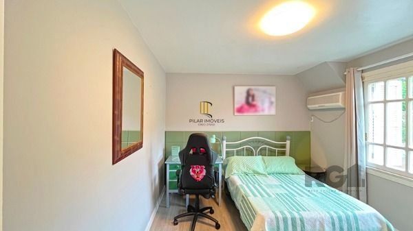 Casa Condominio em Porto Alegre, no bairro Jardim Isabel, com 3 dormitório(s), à