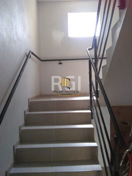 Apartamento para Venda - 39m², 2 dormitórios, 1 vaga - Campo Novo