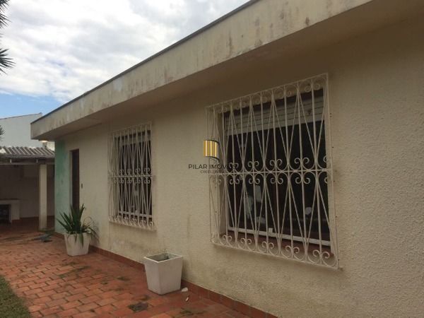 Casa para Venda - 200m², 3 dormitórios, sendo 1 suites, 4 vagas - Ipanema