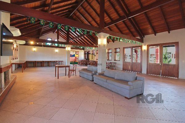 Casa Condominio em Porto Alegre, no bairro Hípica, com 3 dormitório(s), e 3 banh