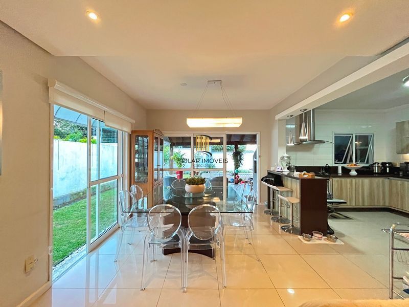 **Residência á venda no Condomínio Mountain ville  RS**