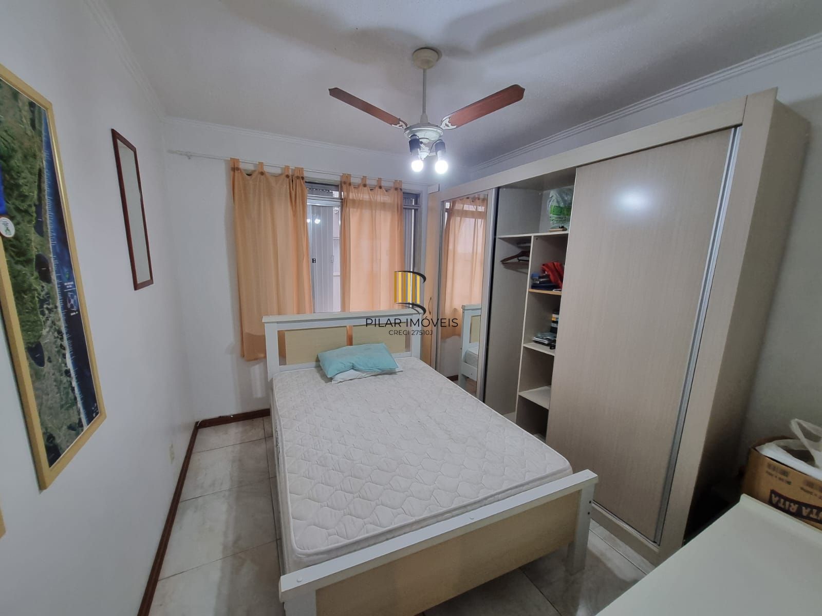 Apartamento em Porto Alegre, no bairro Tristeza, com 2 dormitório(s), e 2 banhei