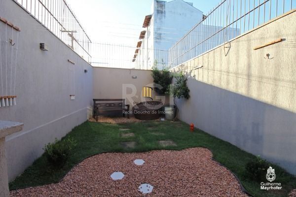 Casa para Venda - 172.26m², 3 dormitórios, sendo 2 suites, 2 vagas - Hípica