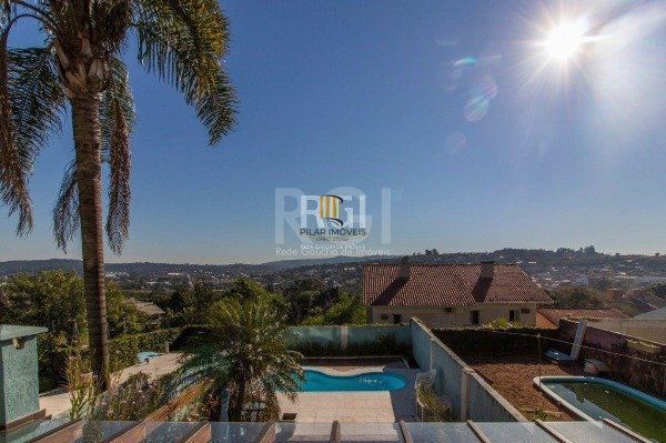 Casa 3 dormitórios à venda Aberta dos Morros Porto Alegre/RS