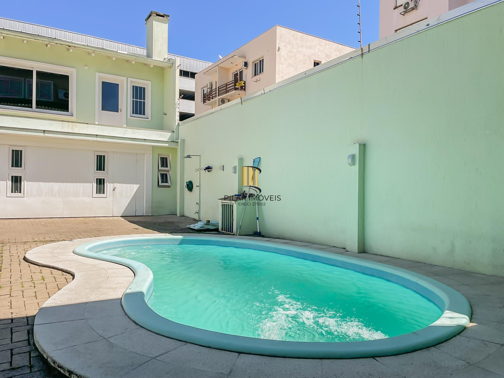 Casa 3 dormitórios no bairro Cristal