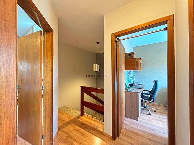 Casa Residencial com 3 dormitórios à Venda na Hípica.