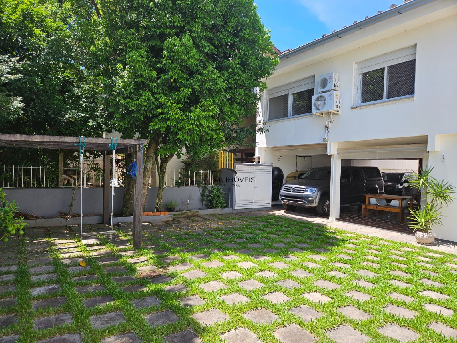 Casa de Condomínio 3 dormitórios no bairro Tristeza