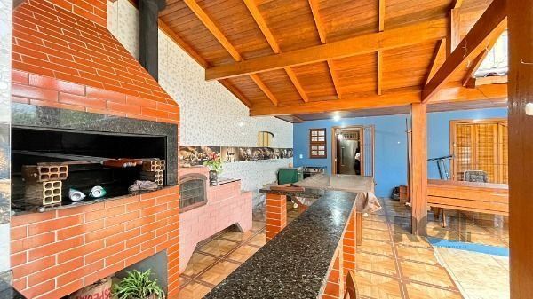 Casa para Venda - 399m², 4 dormitórios, sendo 1 suites, 6 vagas - Vila Nova