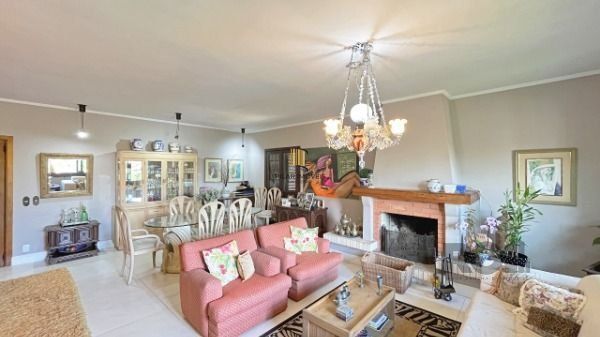 Casa para Venda - 370m², 4 dormitórios, sendo 1 suites, 3 vagas - Vila Assunção