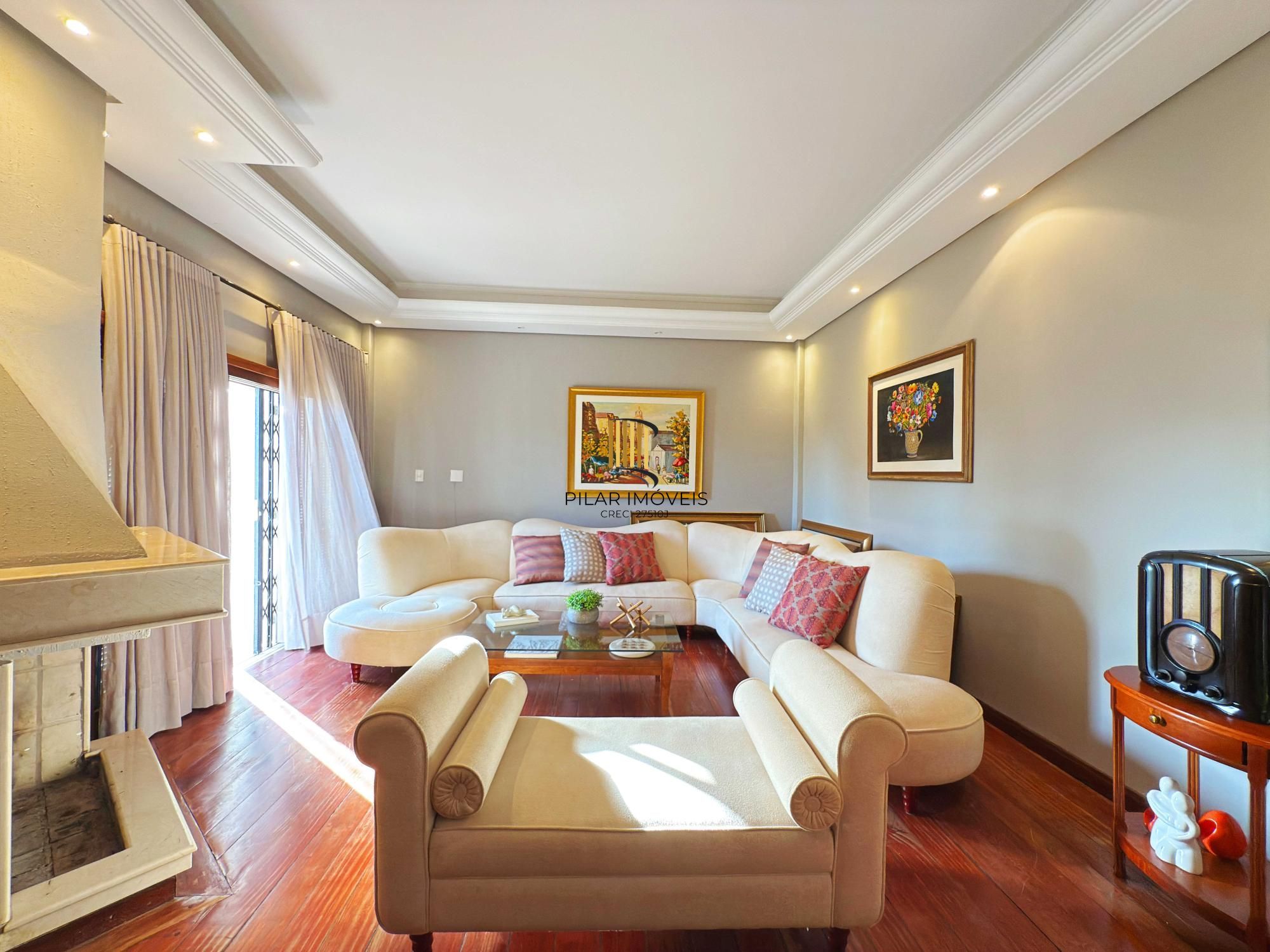 Casa 3 dormitórios no bairro Ipanema