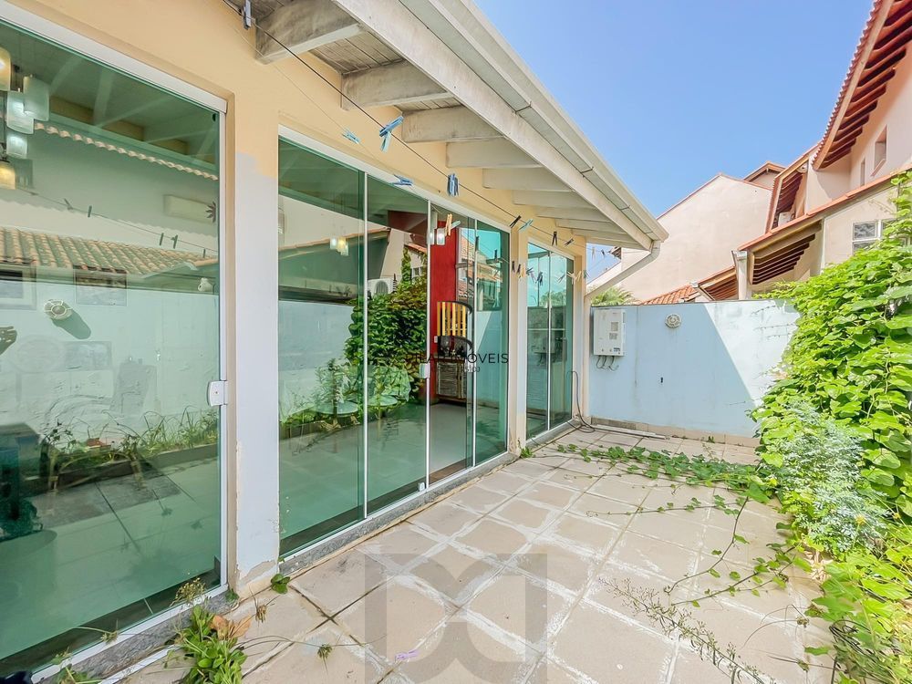 Casa de Condomínio 3 dormitórios no bairro Guarujá