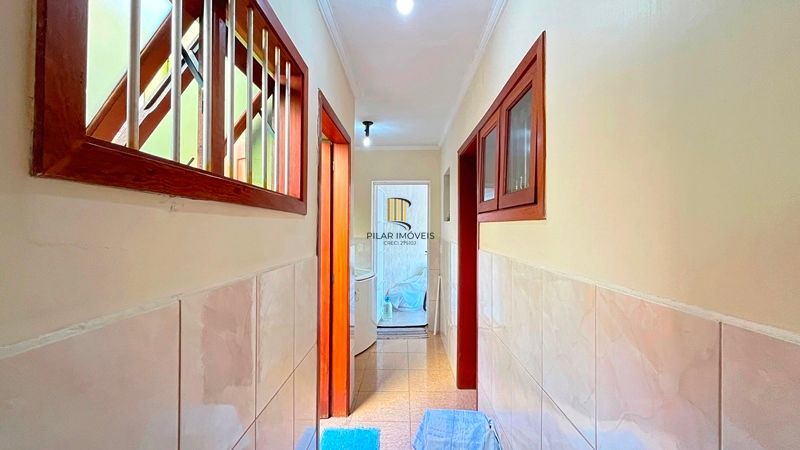 Sobrado 4 dormitórios à venda Camaquã Porto Alegre/RS