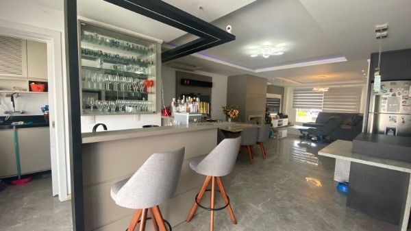 Casa Condominio para Venda - 203.81m², 3 dormitórios, sendo 1 suites, 2 vagas - 