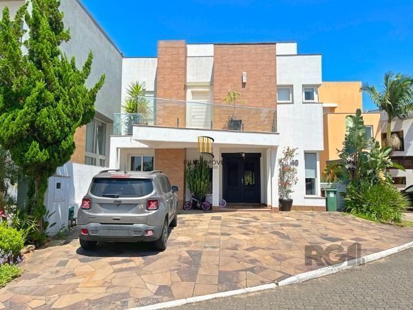 Casa em Porto Alegre, no bairro Aberta dos Morros, com 3 dormitório(s), e 3 banh