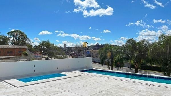 Apartamento em Porto Alegre, no bairro Teresópolis, com 2 dormitório(s), e 2 ban