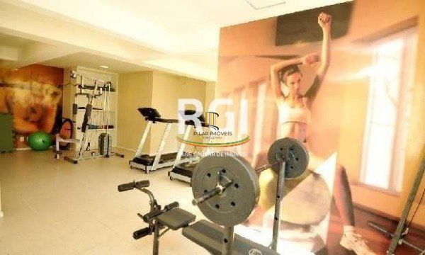 Apartamento em Porto Alegre, no bairro Sarandi, com 3 dormitório(s), e 3 banheir