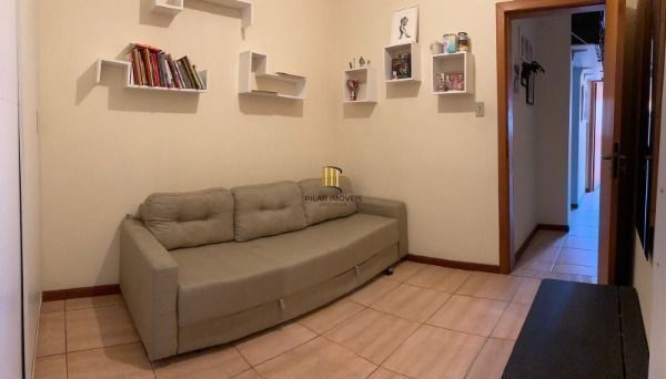 Apartamento em Porto Alegre, no bairro Ipanema, com 3 dormitório(s), e 3 banheir