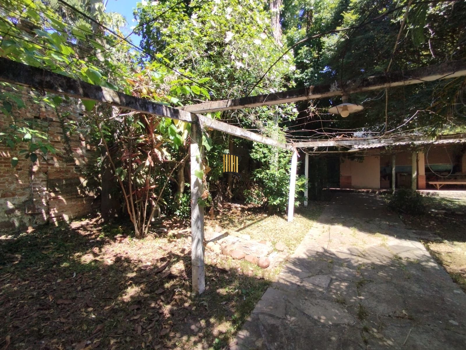 Casa 3 dormitórios no bairro Tristeza