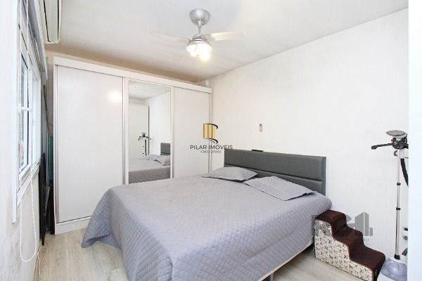 Casa em Porto Alegre, no bairro Tristeza, com 3 dormitório(s), e 3 banheiros, à 