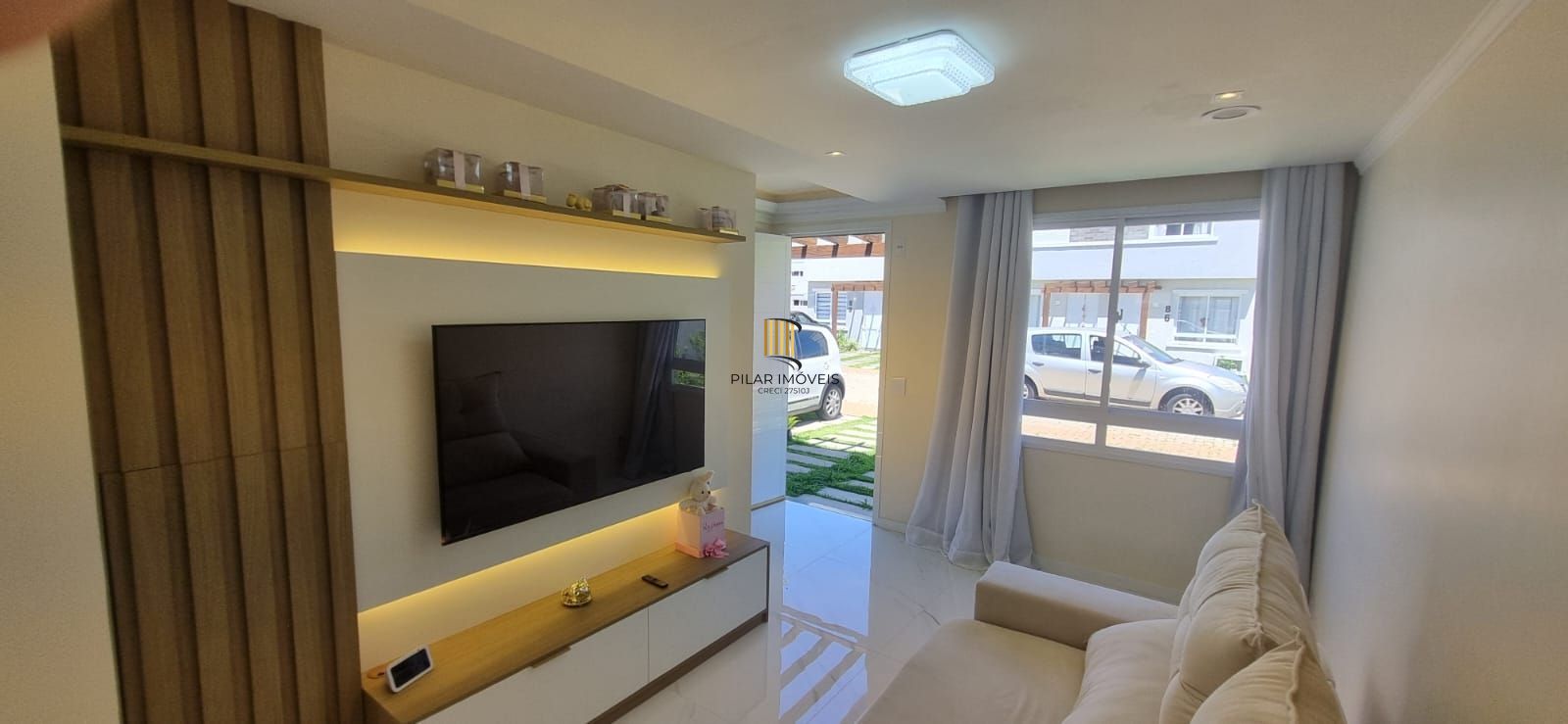 Ótimo sobrado em condomínio fechado com 2 dormitórios á venda bairro Vila Nova