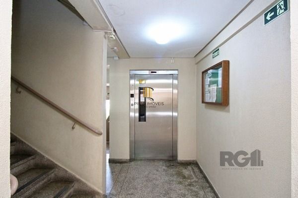 Apartamento em Porto Alegre, no bairro Cidade Baixa, com 1 dormitório(s), e 1 ba