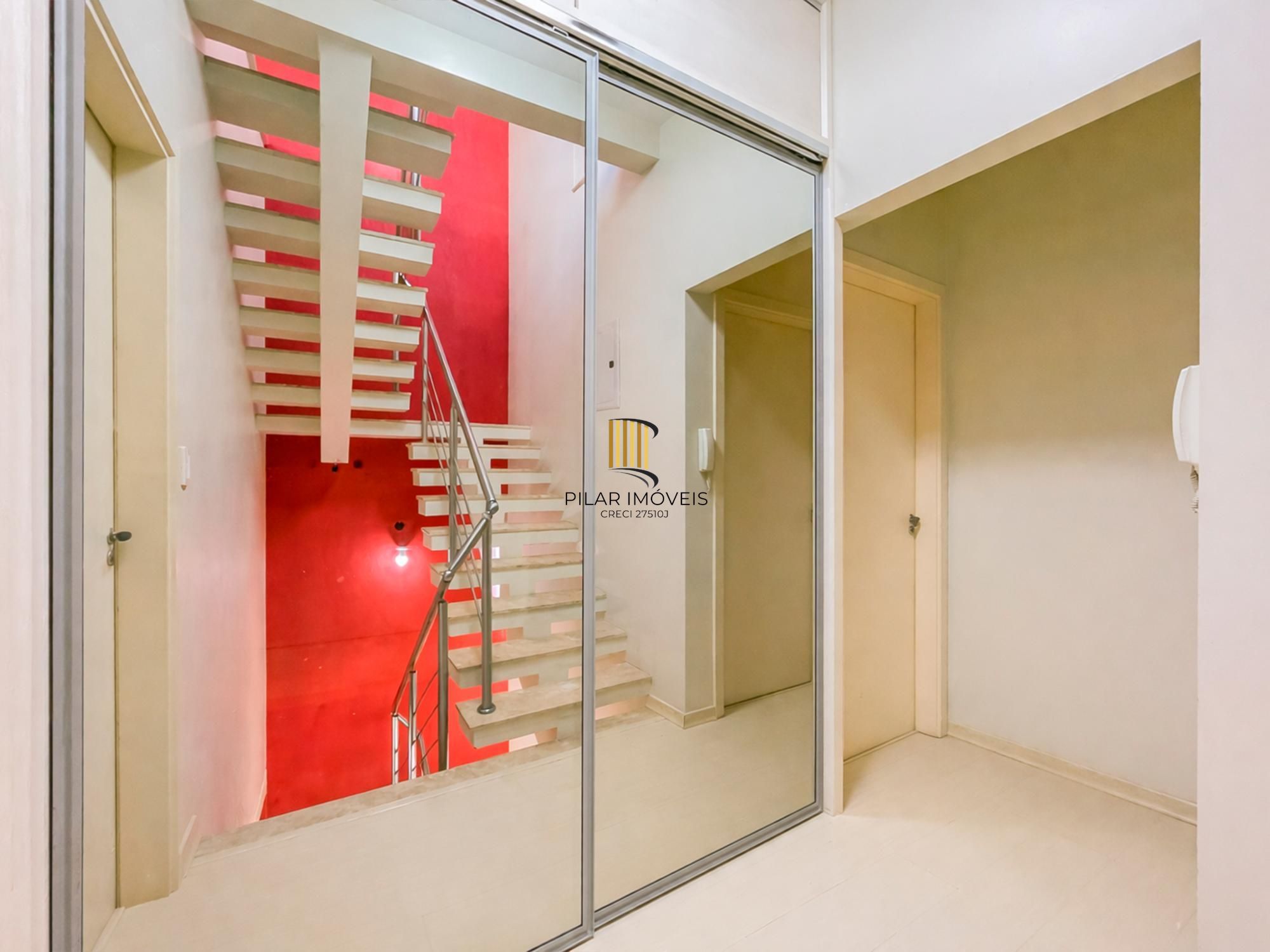 Casa 3 dormitórios no bairro Cristal