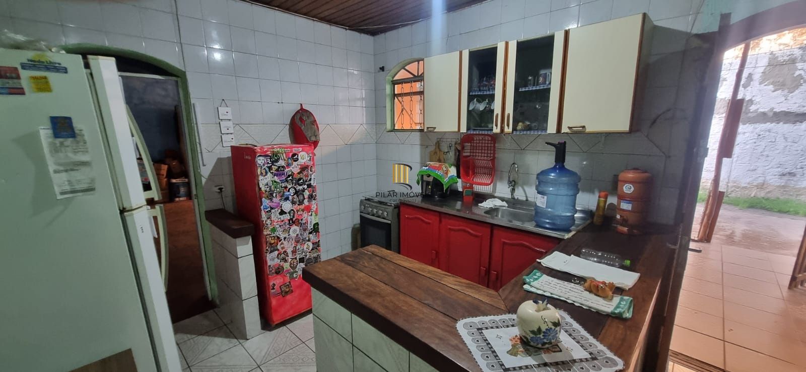 Ótimo terreno com casa em localização privilegiada no bairro.