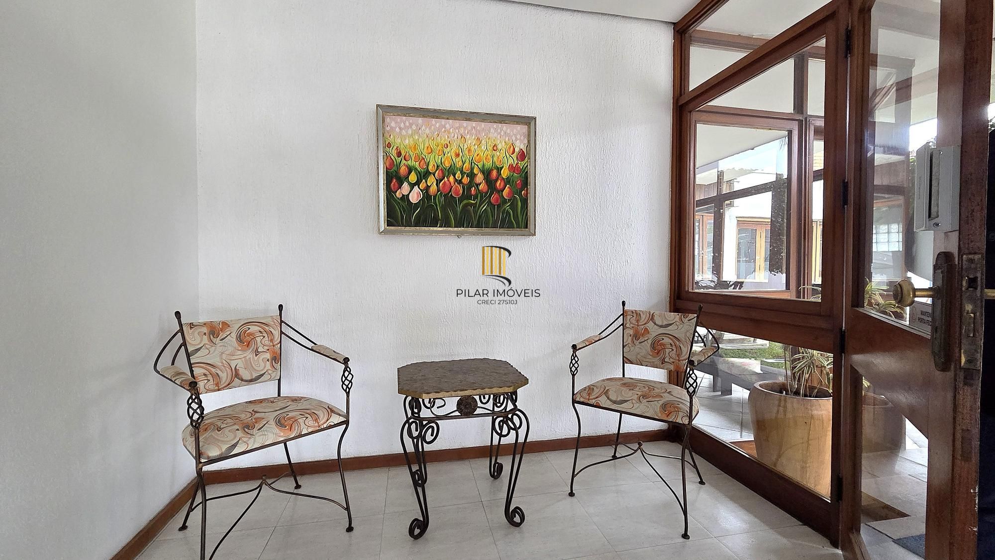 Excelente apartamento de 42m² privativos, com 1 dormitório e ótima localização na Av. Otto Niemeyer, ao lado do Zaffari.