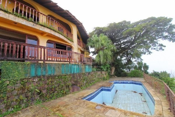 Casa para Venda - 596m², 6 dormitórios, sendo 4 suites, 6 vagas - Vila Conceição