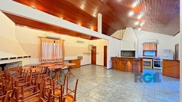 Ótima Cobertura Duplex com 233,00 m² Privativos no Miolo do Bairro Tristeza