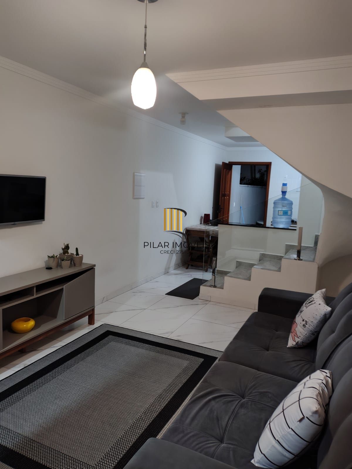 Sobrado com 2 suítes, 84m², no Portal do Guarujá