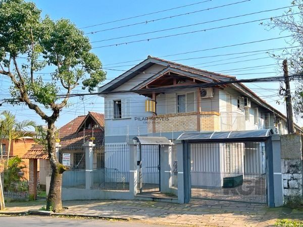 Casa Condominio em Porto Alegre, no bairro Tristeza, com 3 dormitório(s), e 3 ba - Pilar Imóveis
