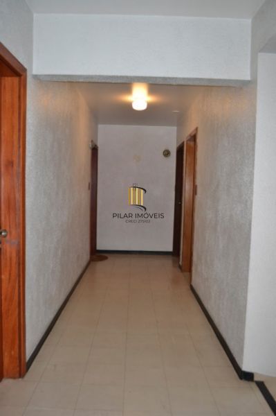 Apartamento em Porto Alegre, no bairro Cidade Baixa, com 2 dormitório(s), e 2 ba