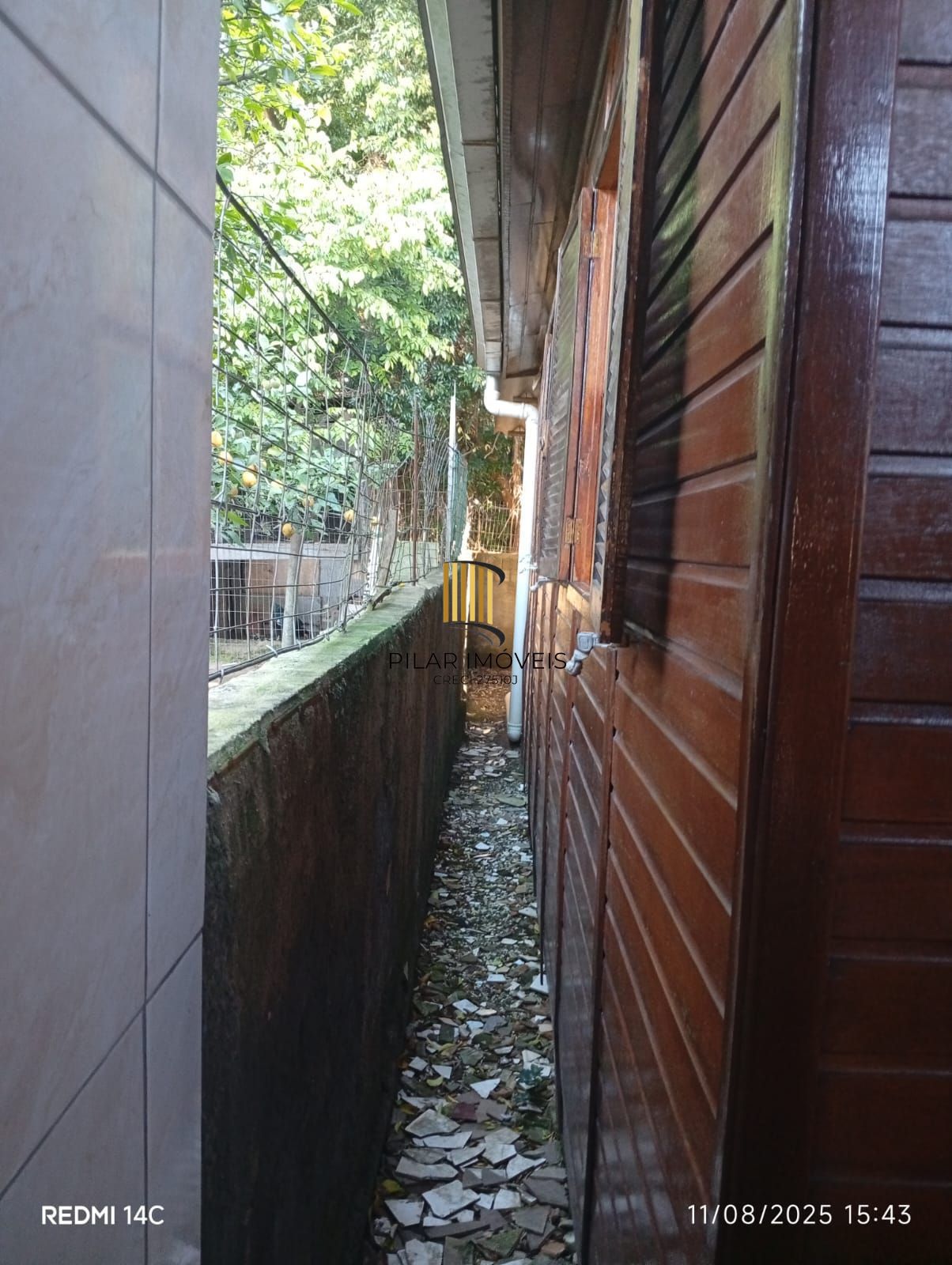 Terreno á venda no bairro Cavalhada em Porto Alegre!