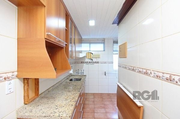 Apartamento em Porto Alegre, no bairro Cristal, com 2 dormitório(s), 1 vaga por 