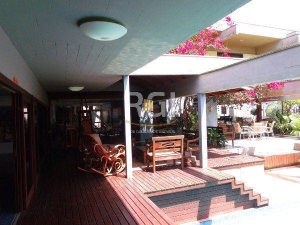 Casa para Venda - 700m², 4 dormitórios, sendo 4 suites, 6 vagas - Vila Conceição