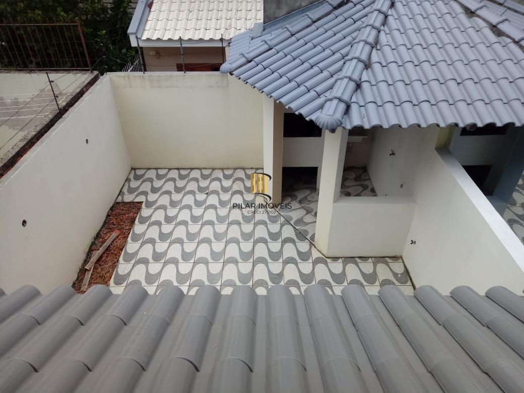 Casa 2 dormitórios à venda Guarujá Porto Alegre/RS