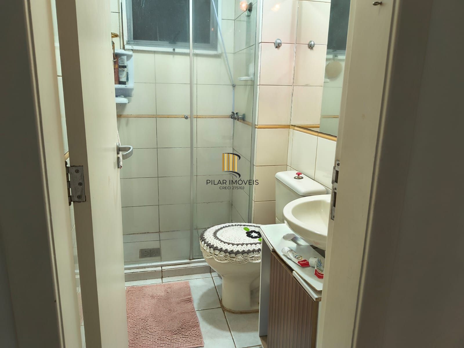 Excelente  apartamento com 3 dormitórios c/ 88m² no Bairro Guarujá.