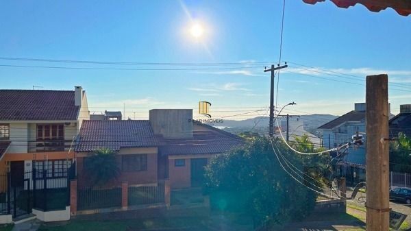 Casa para Venda - 320m², 3 dormitórios, sendo 1 suites, 3 vagas - Altos Do Ipê