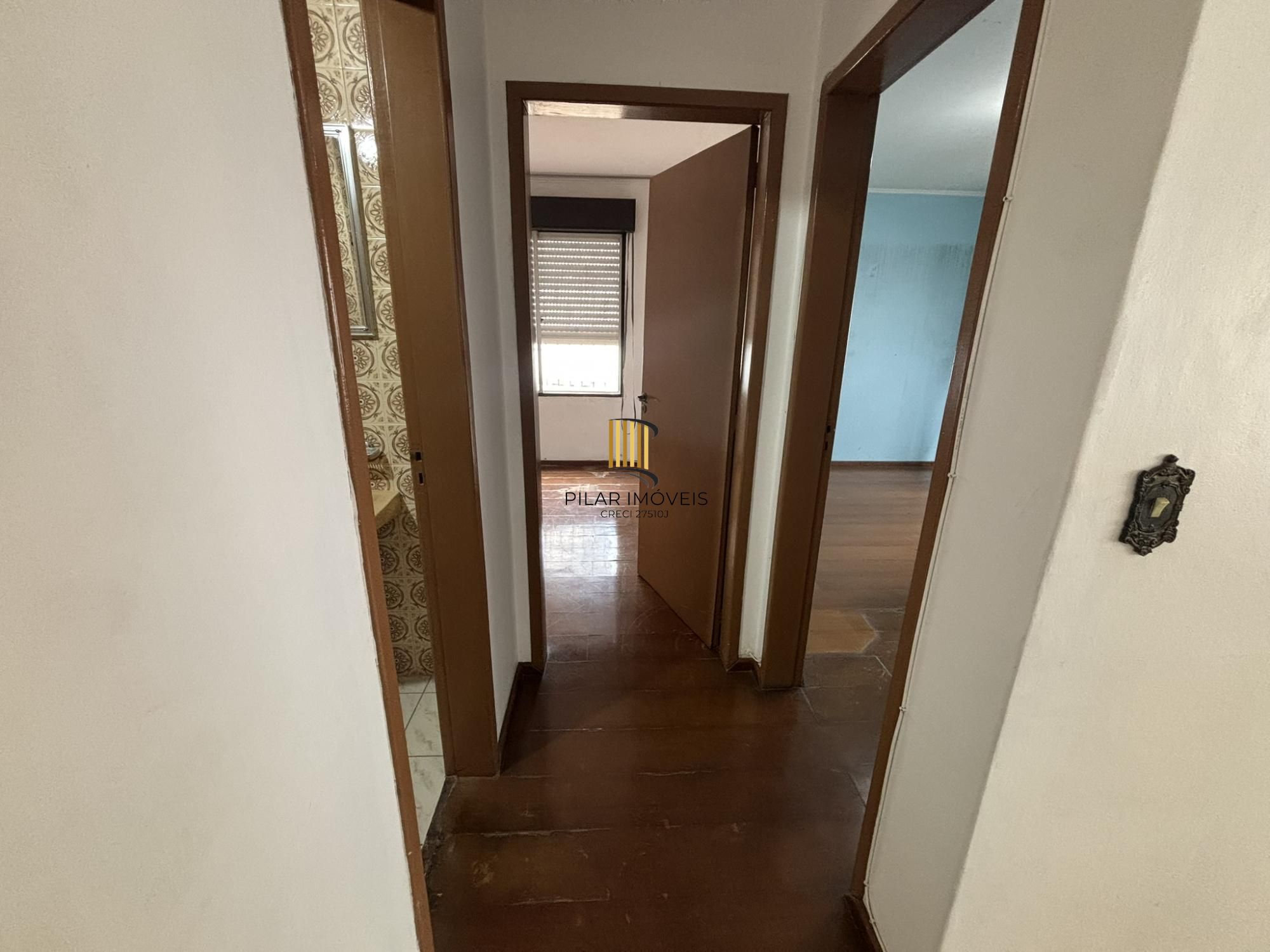 Apartamento de 2 dormitórios no bairro Tristeza.