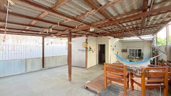 Casa para Venda - 240m², 4 dormitórios, 3 vagas - Nonoai