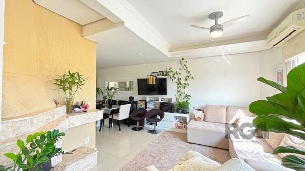 Casa 3 dormitórios à venda Aberta dos Morros Porto Alegre/RS