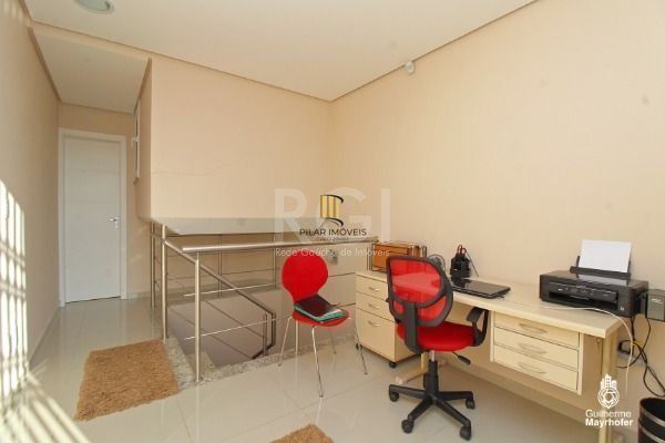 Casa para Venda - 172.26m², 3 dormitórios, sendo 2 suites, 2 vagas - Hípica