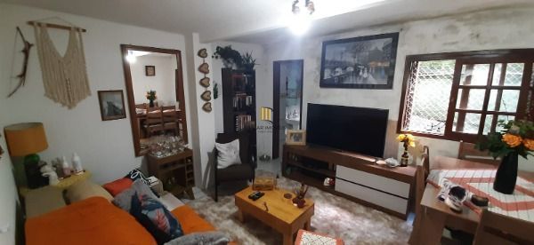 Casa para Venda - 97.2m², 6 dormitórios, sendo 1 suites, 3 vagas - Ipanema