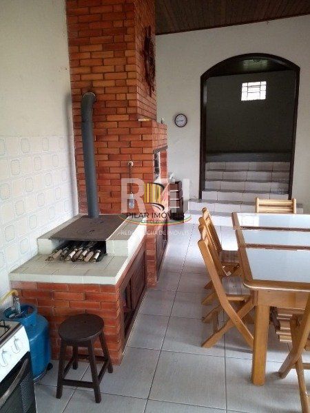 Casa para Venda - 741m², 5 dormitórios, sendo 3 suites, 9 vagas - Espirito Santo