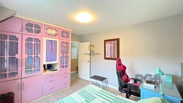 Casa Condominio em Porto Alegre, no bairro Jardim Isabel, com 3 dormitório(s), à